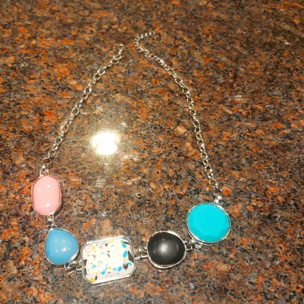 Ladies gorgeous necklace